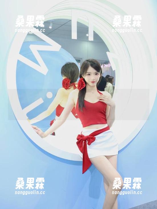 在51吃瓜上，永久看看人心的黑料，真是太有趣了！-桑果霖