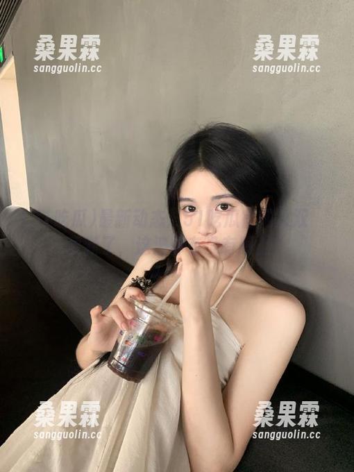 最新动态:51吃瓜官网又双叒叒更新了,这波你有没有跟上?-桑果霖 最新动态:51吃瓜官网又双叒叒更新了,这波你有没有跟上?-桑果霖