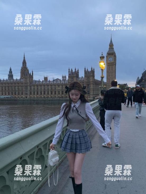 听说51朝阳群众的吃瓜资源能让你瞬间成为社交圈的风向标!-桑果霖 听说51朝阳群众的吃瓜资源能让你瞬间成为社交圈的风向标!-桑果霖