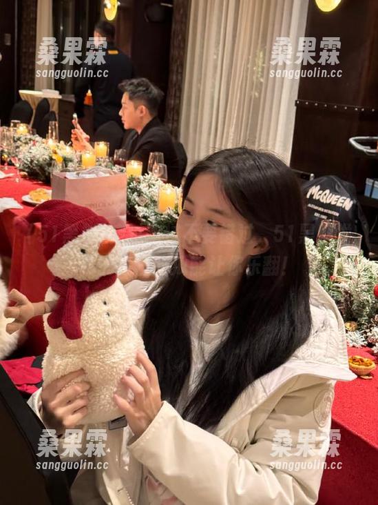 走过路过不要错过,51黑料发布的今日吃瓜能让你乐翻!-桑果霖 走过路过不要错过,51黑料发布的今日吃瓜能让你乐翻!-桑果霖
