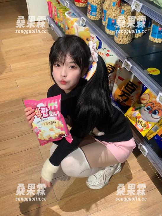 黑料翻滚不停，91吃瓜首页谁又成了话题中心？真是百味人生！-桑果霖