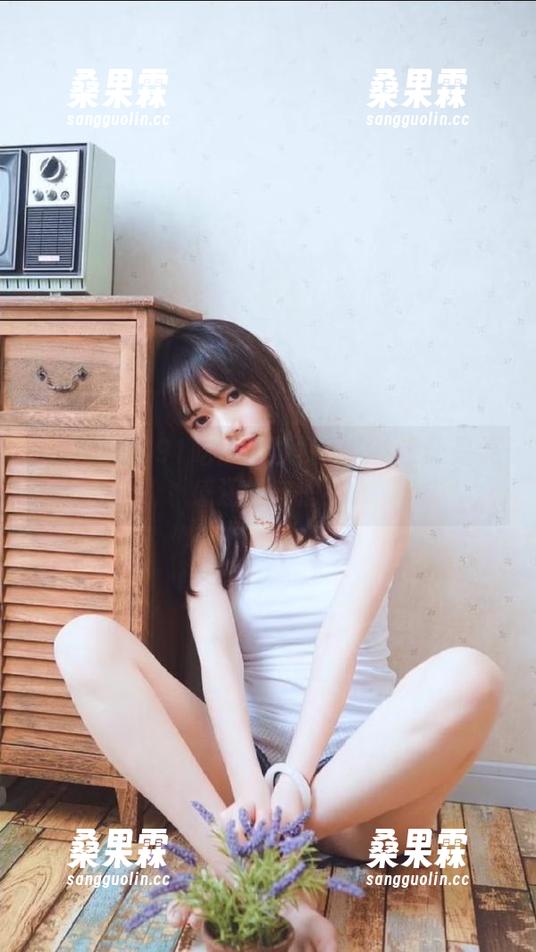 91吃瓜婚纱视频:这设计是灵感还是魔法?-桑果霖 91吃瓜婚纱视频:这设计是灵感还是魔法?-桑果霖