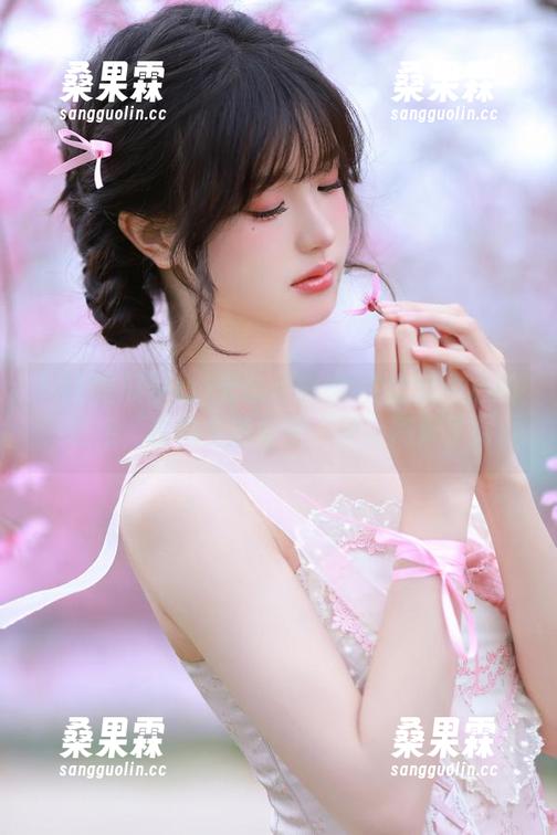 无意间戳进91吃瓜中心的链接,我的生活就被“瓜”刷屏了...-桑果霖 无意间戳进91吃瓜中心的链接,我的生活就被“瓜”刷屏了...-桑果霖