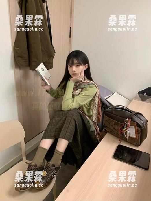 不登录“www.17@”，你真的还敢自称八卦达人吗？-桑果霖