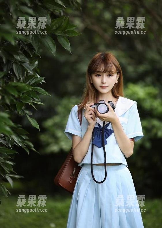 一边登录www.17@,一边去想象那些神奇的瓜,仿佛进入了一个奇幻的吃瓜世界!-桑果霖 一边登录www.17@,一边去想象那些神奇的瓜,仿佛进入了一个奇幻的吃瓜世界!-桑果霖