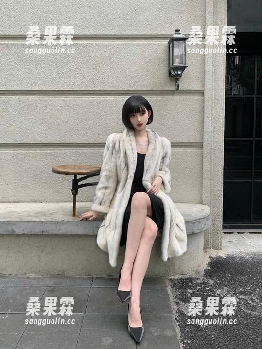 吃瓜这么硬核，要分享的吧？zztt15黑料不打烊万里长征带你体验不一样的瓜！-桑果霖