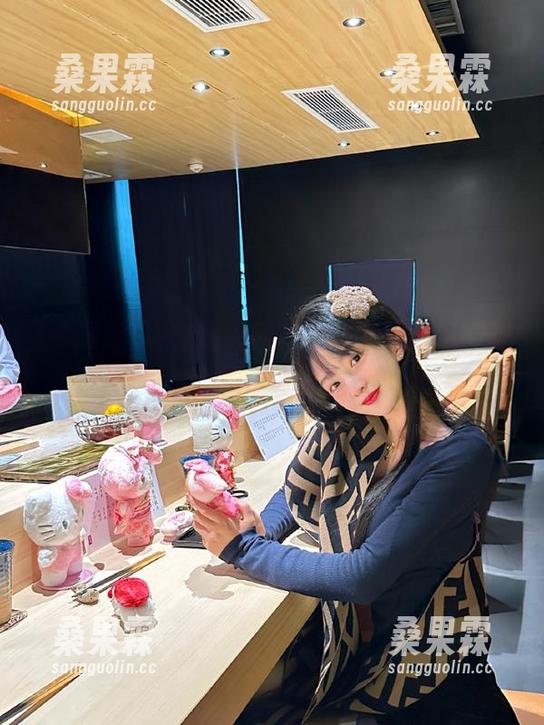 在线追剧?不如全网吃瓜,保证剧情比剧本还精彩!-桑果霖 在线追剧?不如全网吃瓜,保证剧情比剧本还精彩!-桑果霖
