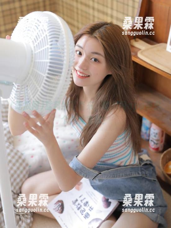 猛料纷至沓来,吃瓜网app真是个八卦宝藏!-桑果霖 猛料纷至沓来,吃瓜网app真是个八卦宝藏!-桑果霖