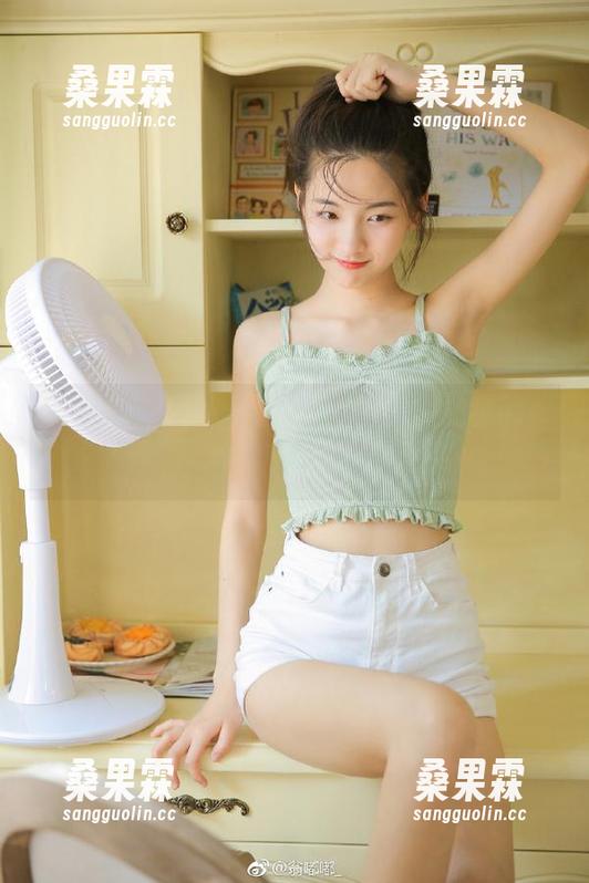 最新!在视频吃瓜网站上的那些“假”花瓶,表面光鲜内幕堪忧!-桑果霖 最新!在视频吃瓜网站上的那些“假”花瓶,表面光鲜内幕堪忧!-桑果霖