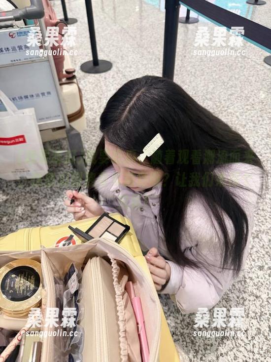 我要吃瓜,随着观看潮流而来,这些瓜到底有多精彩呢?让我们来探个究竟!-桑果霖 我要吃瓜,随着观看潮流而来,这些瓜到底有多精彩呢?让我们来探个究竟!-桑果霖