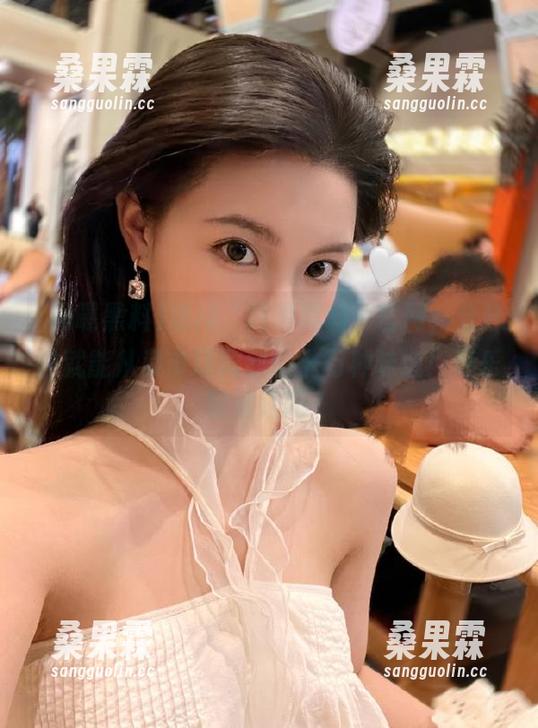 访问“网曝黑料”官网,分分钟就能从菜市场闻到的十万种味道!可乐配榴莲吗?-桑果霖 访问“网曝黑料”官网,分分钟就能从菜市场闻到的十万种味道!可乐配榴莲吗?-桑果霖