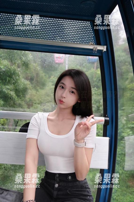 想知道今天谁在网上翻车?直达网红黑料,吃瓜可得有眼力!-桑果霖 想知道今天谁在网上翻车?直达网红黑料,吃瓜可得有眼力!-桑果霖