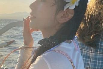 一边观看，一边掉入网红黑料的漩涡，吃瓜的滋味居然如此上瘾！