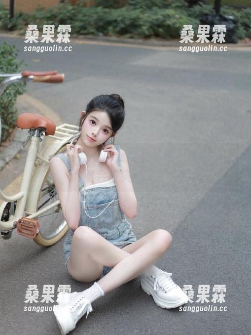 观看网红黑料，吃瓜抓紧，不然会被夹心了！-桑果霖