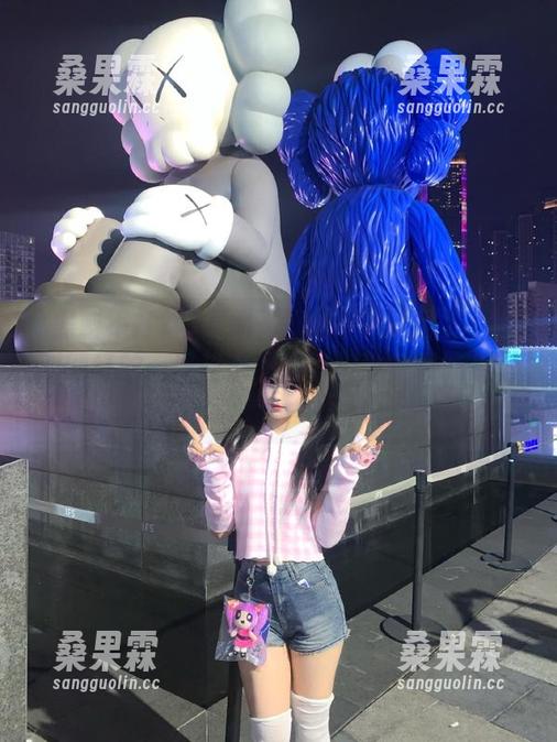 黑料不打烊苹果版发布！针对网红的一切秘密，老铁们准备好吃瓜啦！-桑果霖