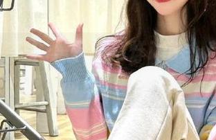 黑料不打烊index苹果版，吃瓜的姿势真有趣！
