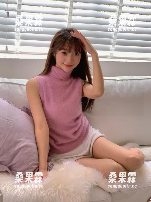 在“黑料冲哥”网站,瓜真的是吃不完的无底洞~-桑果霖 在“黑料冲哥”网站,瓜真的是吃不完的无底洞~-桑果霖