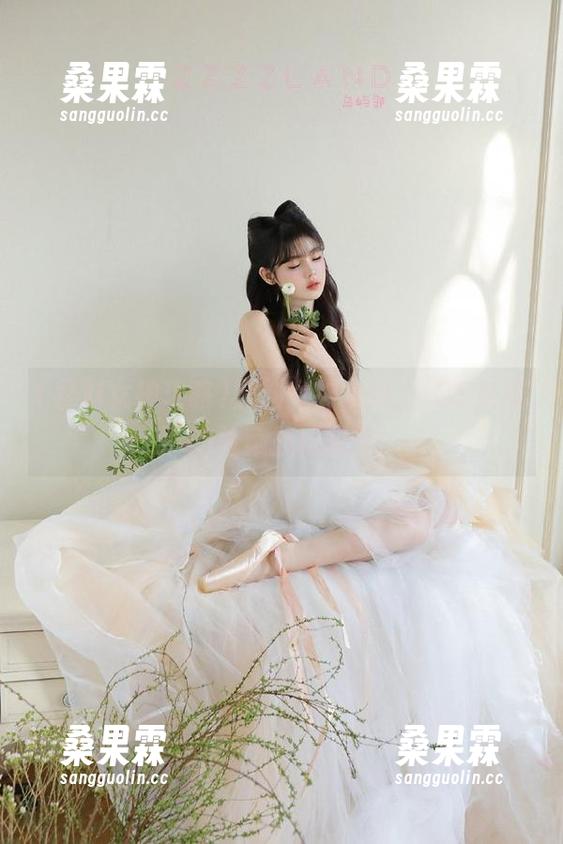 黑料女神攻略,iOS系统下的隐藏技巧曝光!-桑果霖 黑料女神攻略,iOS系统下的隐藏技巧曝光!-桑果霖