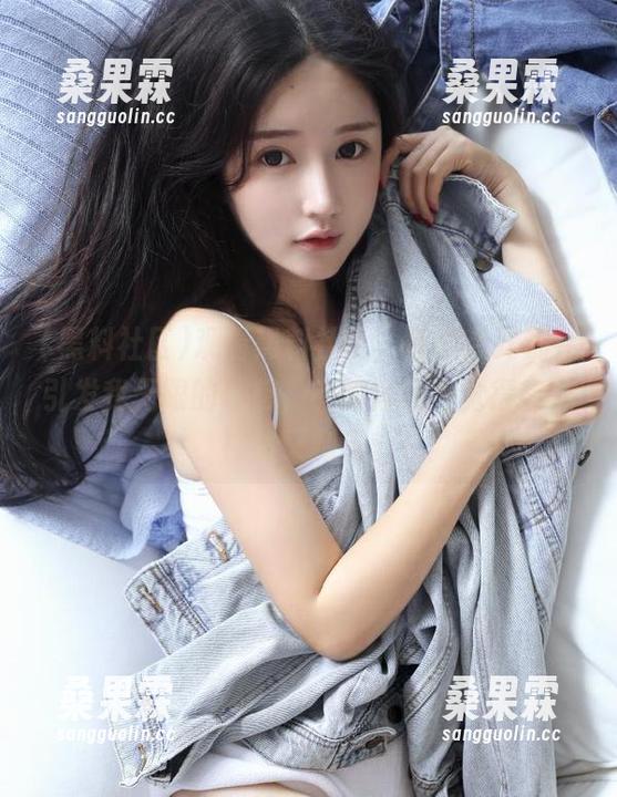 观看黑料社区,每次点开都会引发我无限的联想,有时候让人觉得有点神秘又刺激。-桑果霖 观看黑料社区,每次点开都会引发我无限的联想,有时候让人觉得有点神秘又刺激。-桑果霖