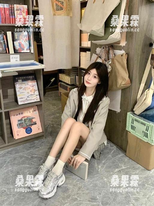 打开“黑料福利”视频,都是些什么人啊,居然玩得这么大!-桑果霖 打开“黑料福利”视频,都是些什么人啊,居然玩得这么大!-桑果霖