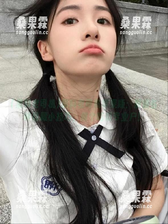 黑料老司机苹果版:解锁各种隐藏小技巧,做个吃瓜专业户!-桑果霖 黑料老司机苹果版:解锁各种隐藏小技巧,做个吃瓜专业户!-桑果霖